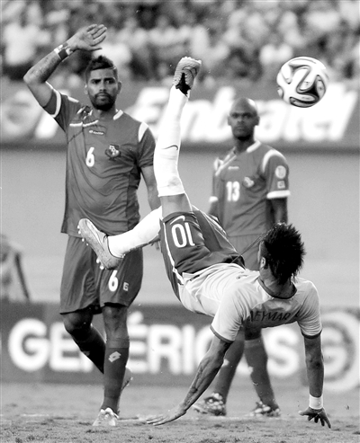 巴西男足大胜巴拿马- 梅州日报数字报