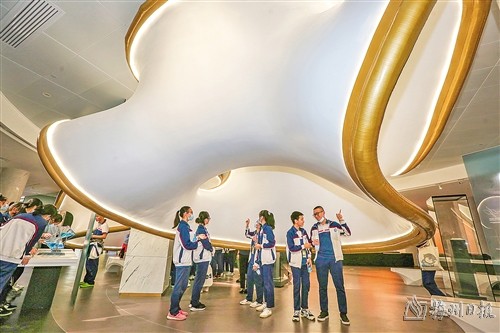 "卡拉比-丘成桐"流形